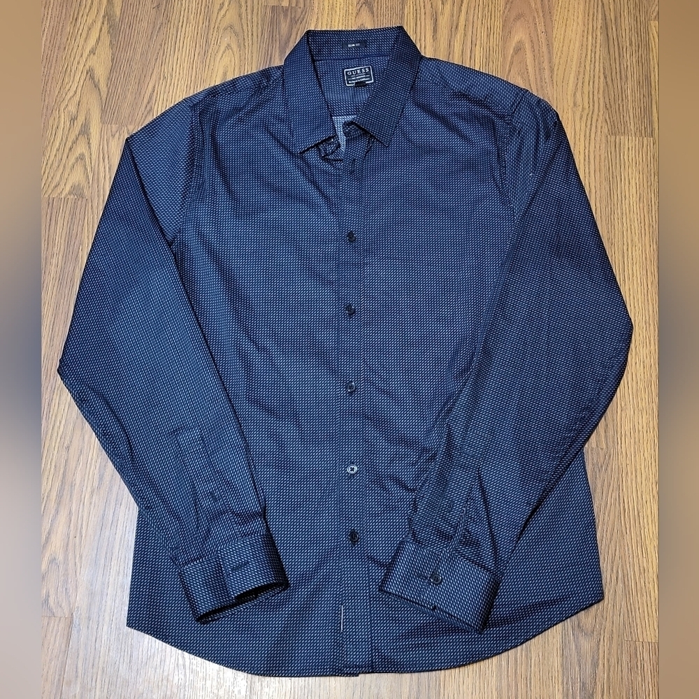 Men’s Large Slim Fit Long Sleeve Button-Down Guess Dress Shirt Casual Wear